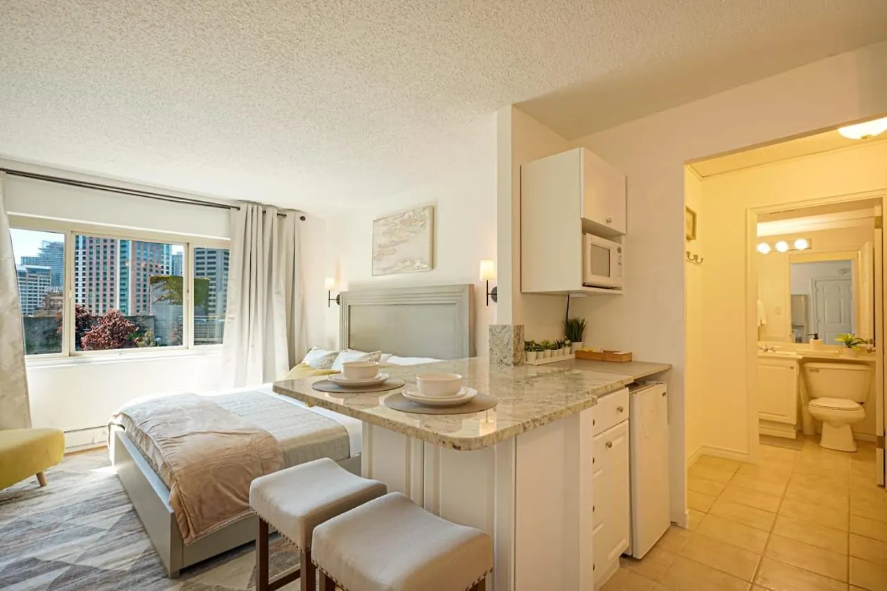 Apartment Luxury Downtown Studio King Bed City View Seattle